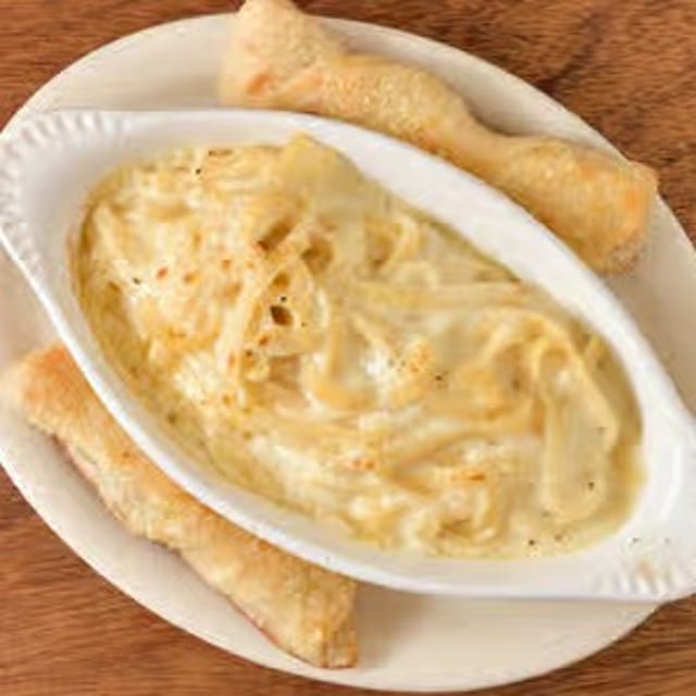 Pasta Alfredo.